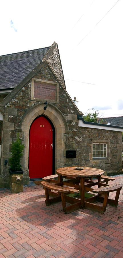 James John Hamilton House And Backpacker Hostel フィッシュガード エクステリア 写真