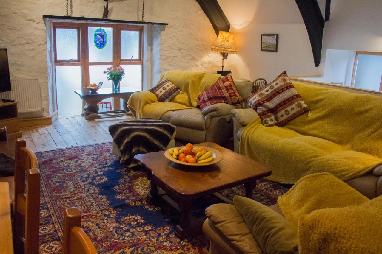 James John Hamilton House And Backpacker Hostel フィッシュガード エクステリア 写真